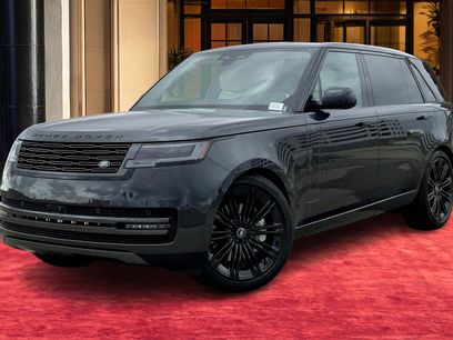 New 2025 Land Rover Range Rover Long Wheelbase SE