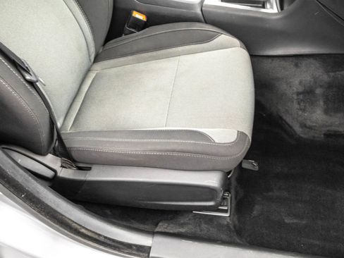 Used 2015 Dodge Charger SXT image 42