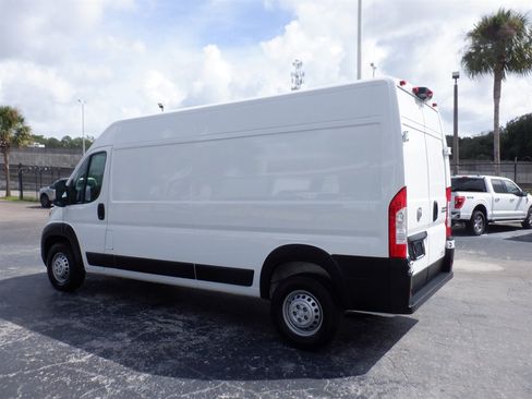 Used 2025 RAM ProMaster 3500 w/ Convenience Group FWD image 3