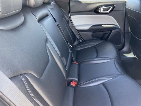 Used 2025 Jeep Compass Limited image 30