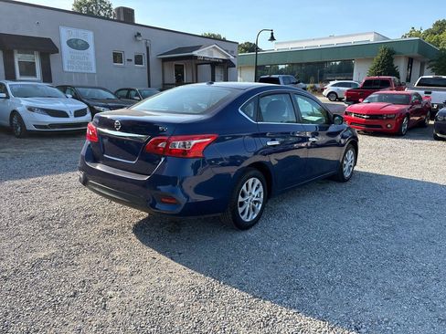 Used 2019 Nissan Sentra SV FWD image 9