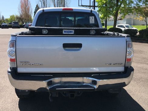 Used 2010 Toyota Tacoma 4x4 Double Cab image 5