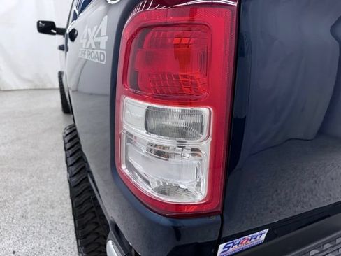 Used 2022 RAM 1500 Big Horn AWD/4WD image 12