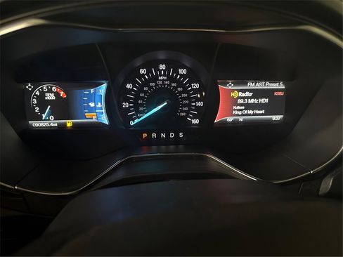 Used 2018 Ford Fusion Titanium image 19