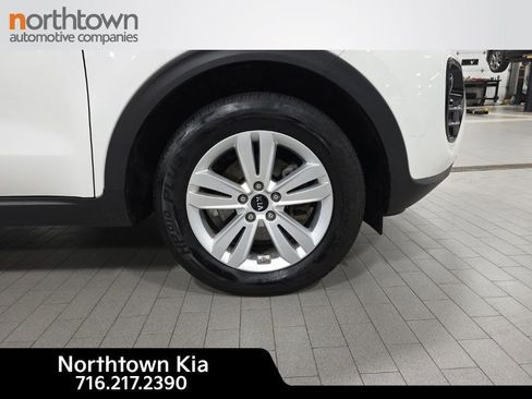 Certified 2019 Kia Sportage LX image 13