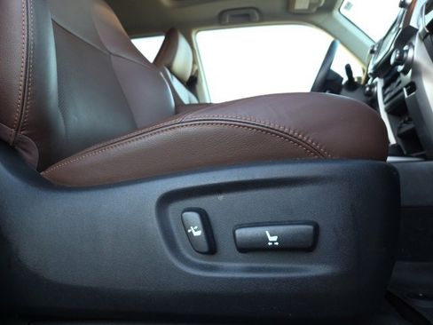 Used 2019 Toyota 4Runner Limited image 15