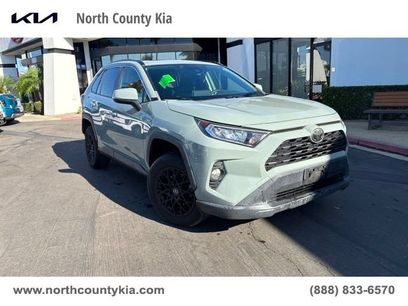 Used 2019 Toyota RAV4 XLE w/ Carpet Mat Package
