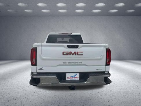 Used 2025 GMC Sierra 1500 SLT AWD/4WD image 6