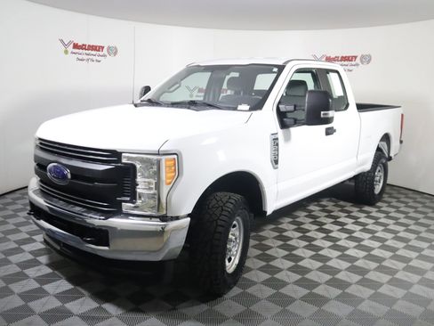 Used 2018 Ford F250 XL w/ Power Equipment Group image 16