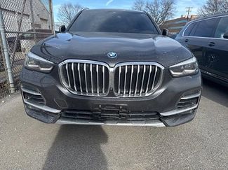 Used 2023 BMW X5 xDrive45e w/ Climate Comfort Package video 2
