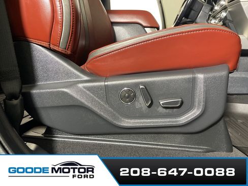 Used 2022 Ford F350 Platinum image 23