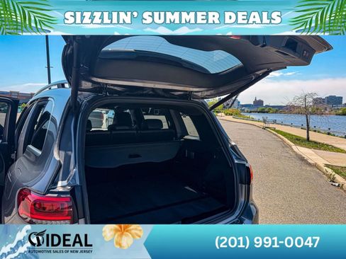 Used 2020 Mercedes-Benz GLB 250 4MATIC image 18