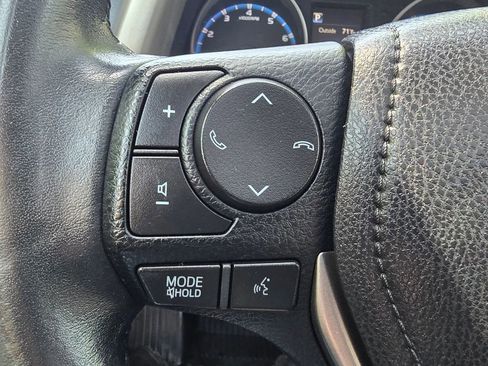 Used 2018 Toyota RAV4 XLE AWD/4WD image 20