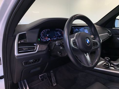 Used 2023 BMW X5 xDrive40i w/ M Sport Package AWD/4WD image 20