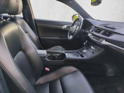 Used 2012 Lexus CT 200h Premium image 20