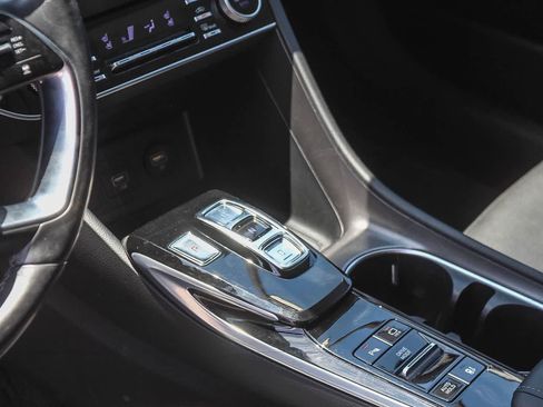Used 2022 Hyundai Sonata Limited FWD image 24