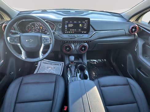 Certified 2025 Chevrolet Blazer RS w/ Driver Confidence II Package image 7
