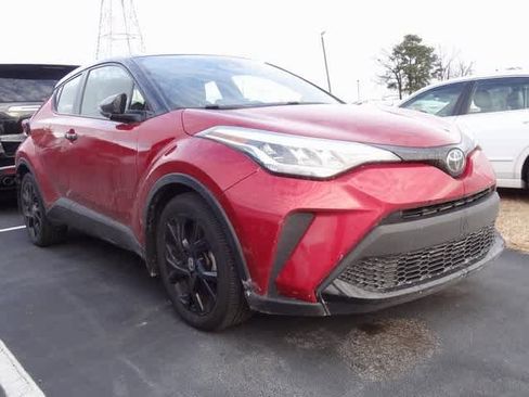 Used 2021 Toyota C-HR image 3