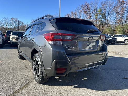 Used 2021 Subaru Crosstrek 2.0i Premium image 8