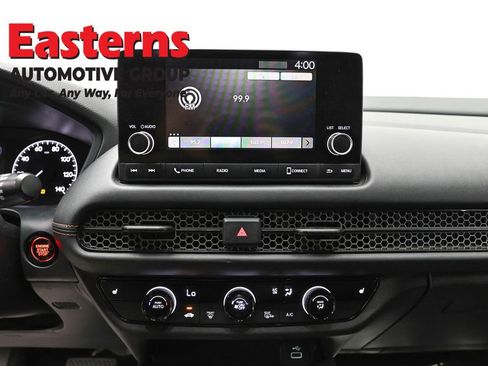 Used 2023 Honda HR-V Sport image 12