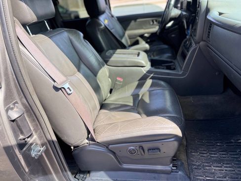 Used 2007 Chevrolet Silverado 2500 LT w/ Heavy-Duty Power Package image 13