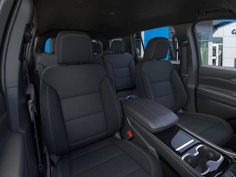 New 2026 Chevrolet Traverse LT image 16