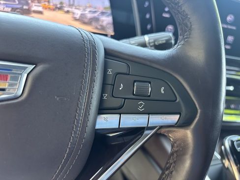 Used 2023 Cadillac Escalade Premium Luxury Platinum AWD/4WD image 35