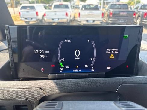 Used 2023 Chevrolet Brightdrop 600 w/ Active Safety Package 2 AWD/4WD image 17