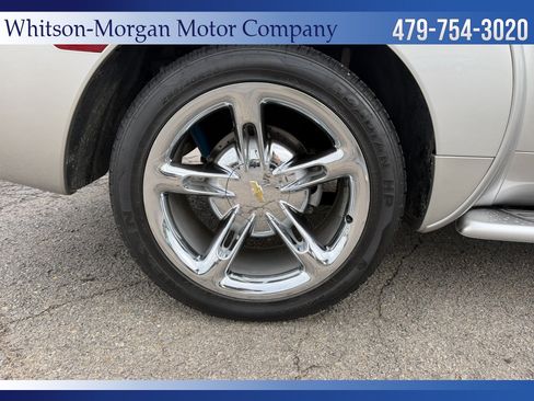 Used 2005 Chevrolet SSR w/ Preferred Equipment Group RWD image 26