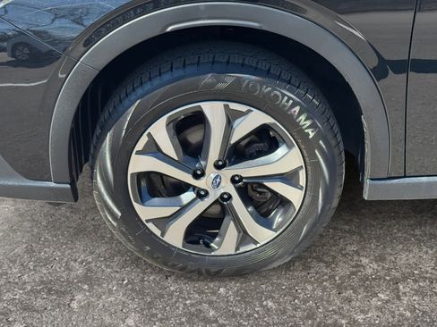 Used 2022 Subaru Outback Limited image 15