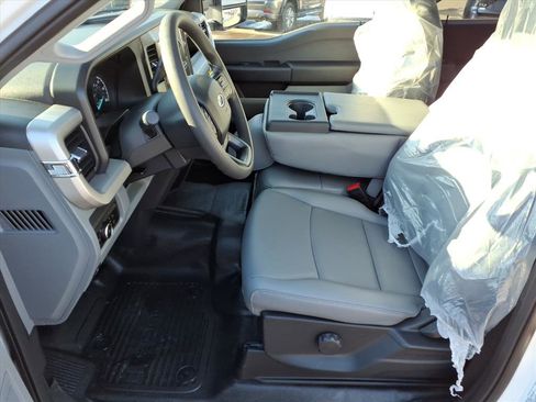 New 2026 Ford F550 4x4 Crew Cab Super Duty image 8