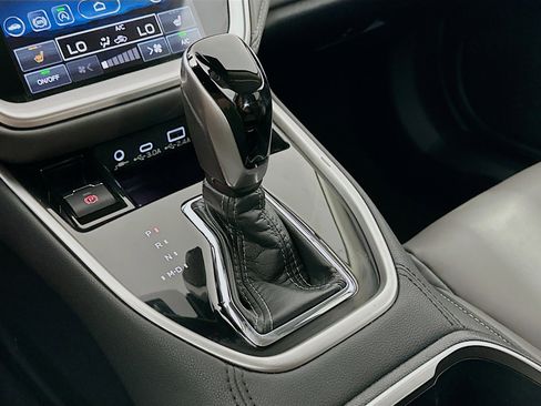 Used 2025 Subaru Outback Onyx Edition image 23