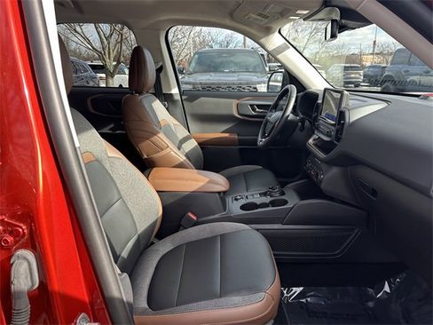 Certified 2023 Ford Bronco Sport Outer Banks w/ Tech Package image 34