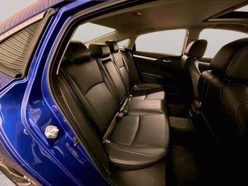 Used 2018 Honda Civic Touring image 27