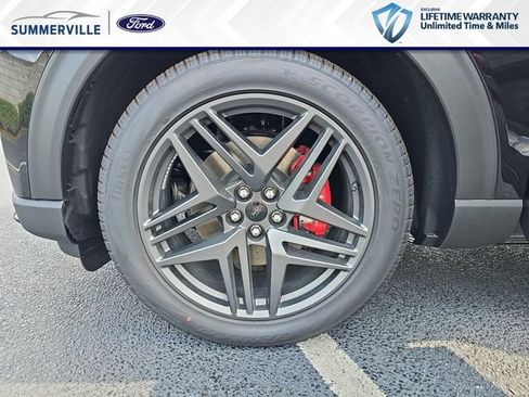 New 2026 Ford Explorer ST AWD/4WD image 36