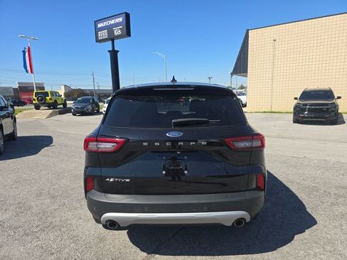 Used 2023 Ford Escape Active w/ Tech Pack #2 FWD image 6