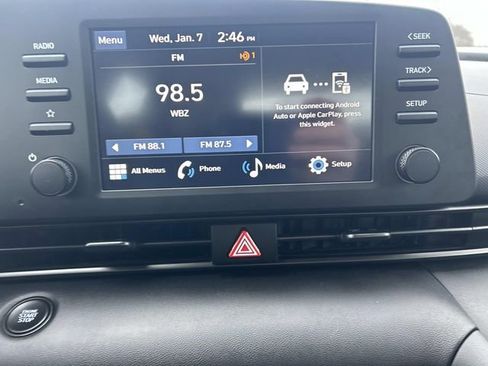 Certified 2025 Hyundai Elantra Sport image 27