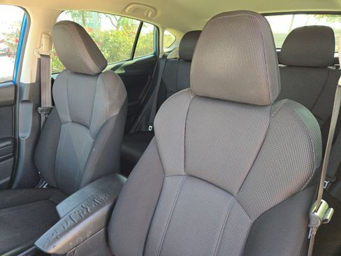 Used 2023 Subaru Impreza 2.0i image 9