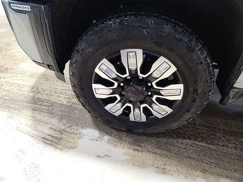 Used 2024 GMC Sierra 2500 Denali w/ Denali Reserve Package image 4