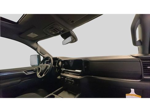 Used 2025 Chevrolet Silverado 2500 LTZ w/ LTZ Plus Package AWD/4WD image 19