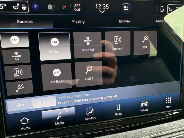 New 2027 Chrysler Pacifica Select AWD/4WD image 5