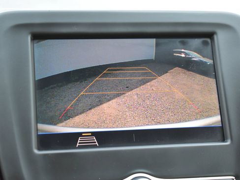 Used 2020 Chevrolet Equinox LS AWD/4WD image 20