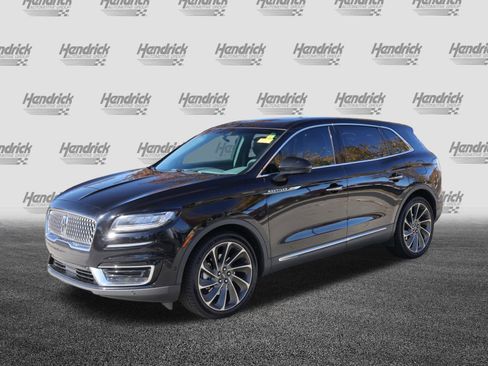 Used 2020 Lincoln Nautilus Reserve w/ Equipment Group 201A image 5