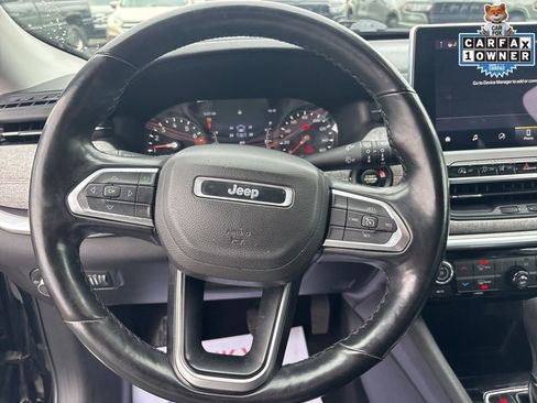 Certified 2022 Jeep Compass Latitude AWD/4WD image 18