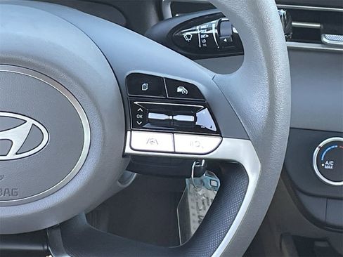 New 2026 Hyundai Elantra SE image 23