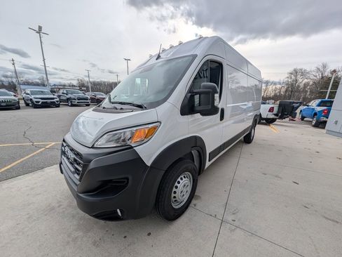 New 2026 RAM ProMaster 2500 w/ Convenience Group image 10
