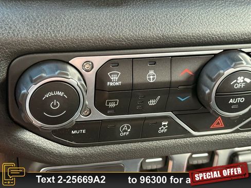 Used 2024 Jeep Wrangler Sport S image 21