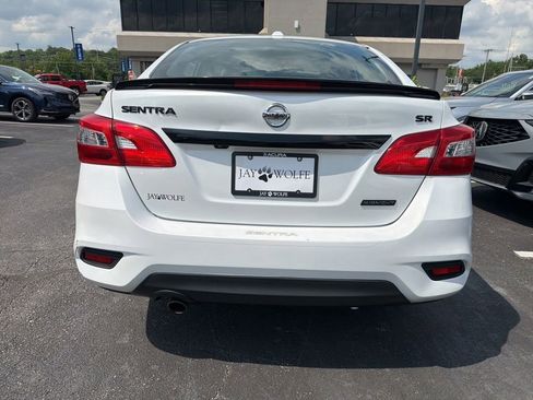 Used 2018 Nissan Sentra SR w/ SR Midnight Edition Package FWD image 5