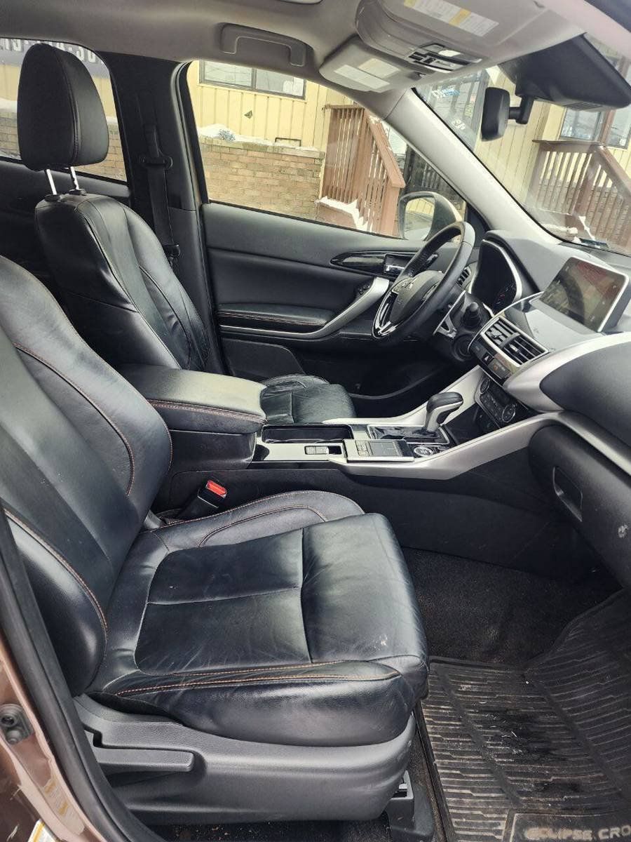 Used 2019 Mitsubishi Eclipse Cross SEL AWD/4WD image 11