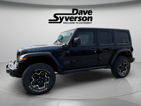 Used 2023 Jeep Wrangler Unlimited Rubicon 4xe w/ Dual Top Group AWD/4WD image 6